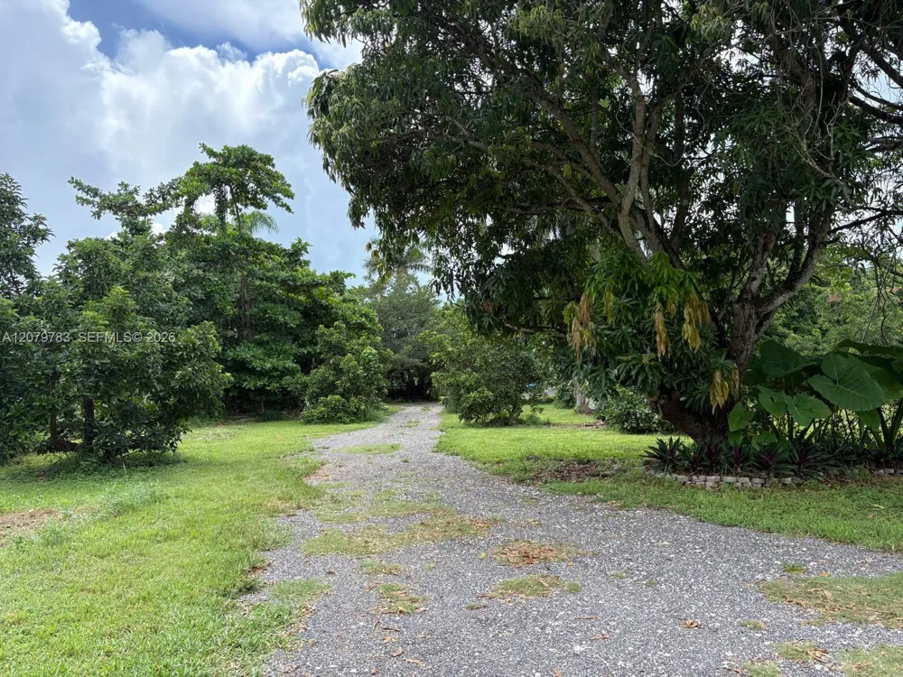 17725 SW 218th St Miami, FL 33170