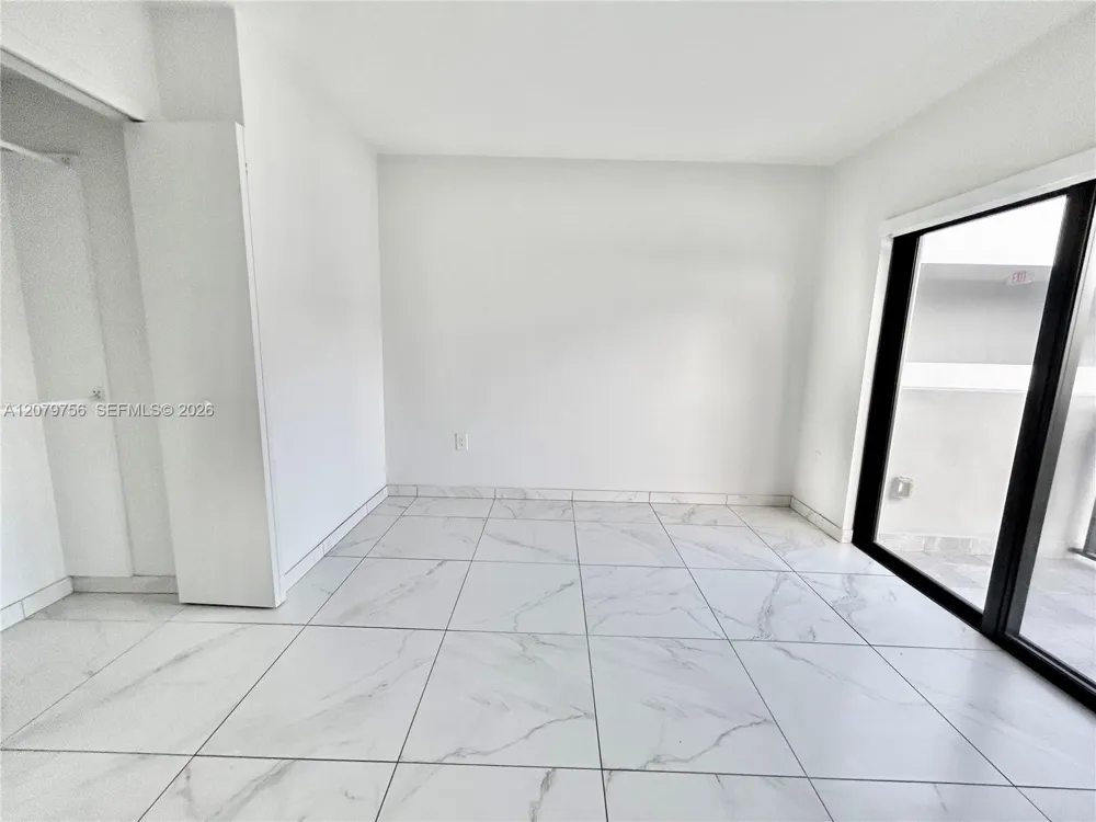 836 SW 2nd St #401 Miami, FL 33130