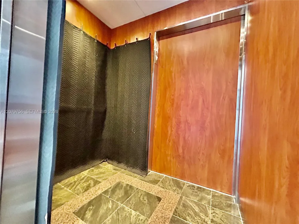 836 SW 2nd St #401 Miami, FL 33130