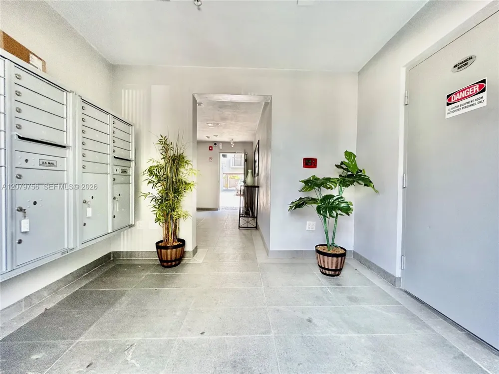 836 SW 2nd St #401 Miami, FL 33130