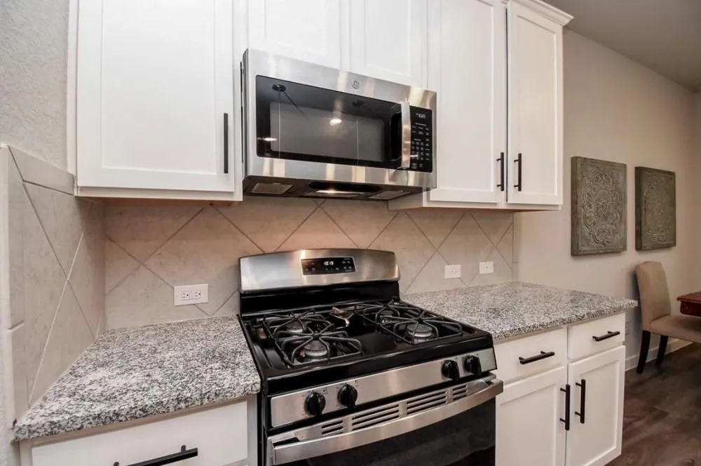 8435 Jetty Glen Drive Cypress, TX 77433