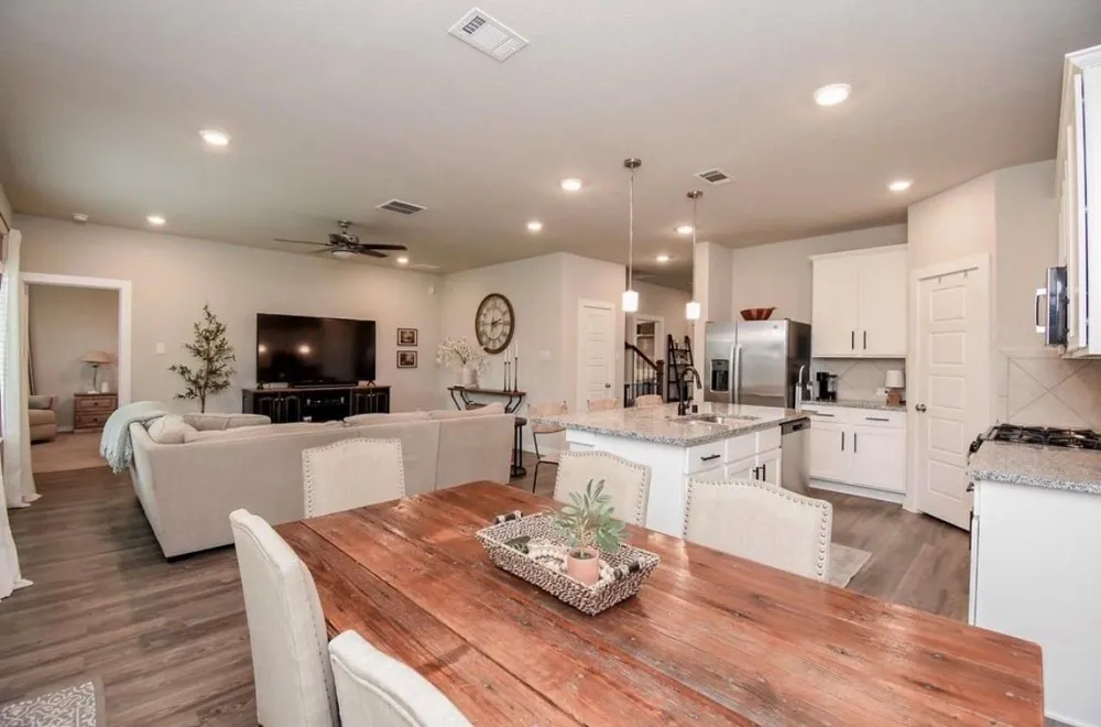 8435 Jetty Glen Drive Cypress, TX 77433