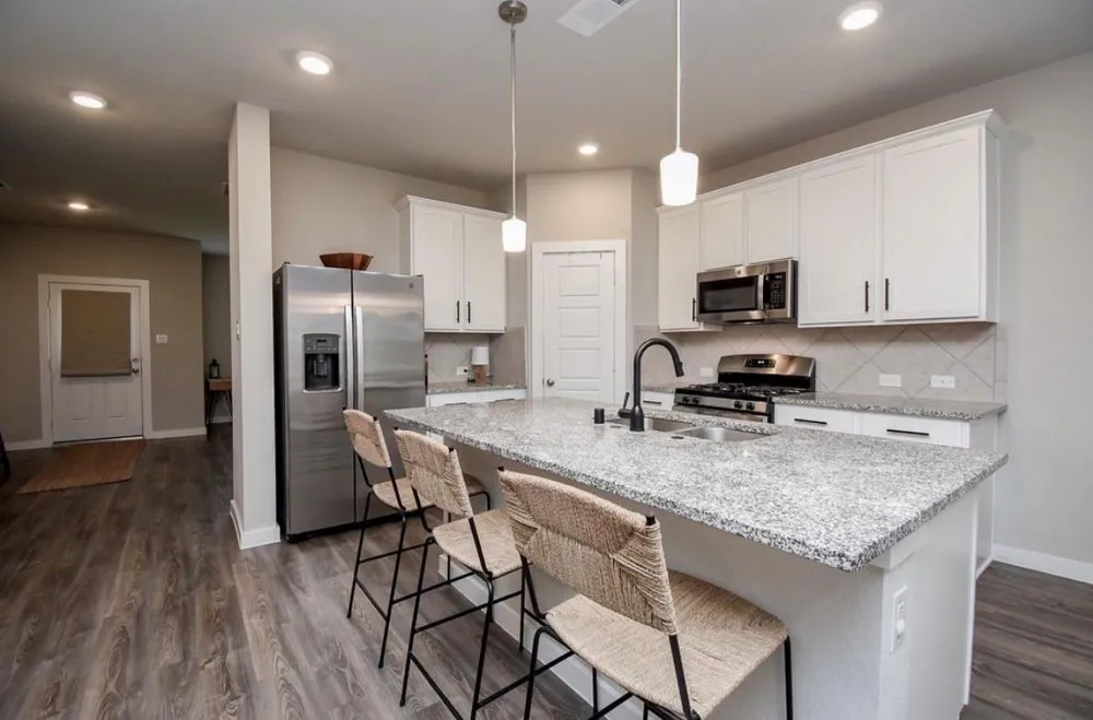 8435 Jetty Glen Drive Cypress, TX 77433
