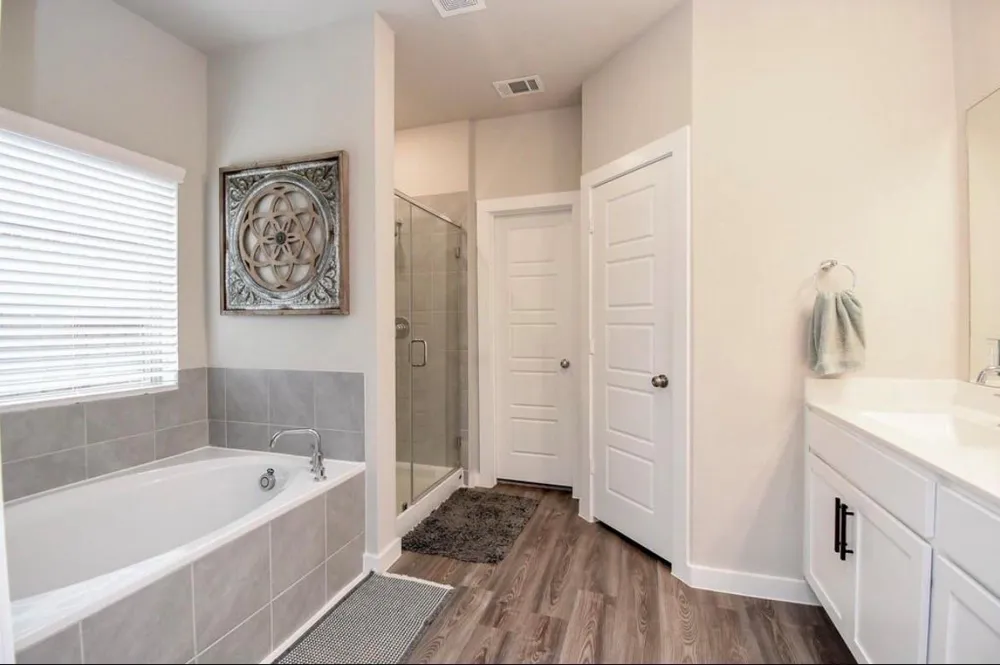 8435 Jetty Glen Drive Cypress, TX 77433