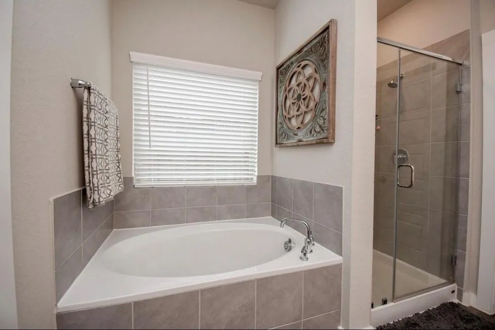 8435 Jetty Glen Drive Cypress, TX 77433