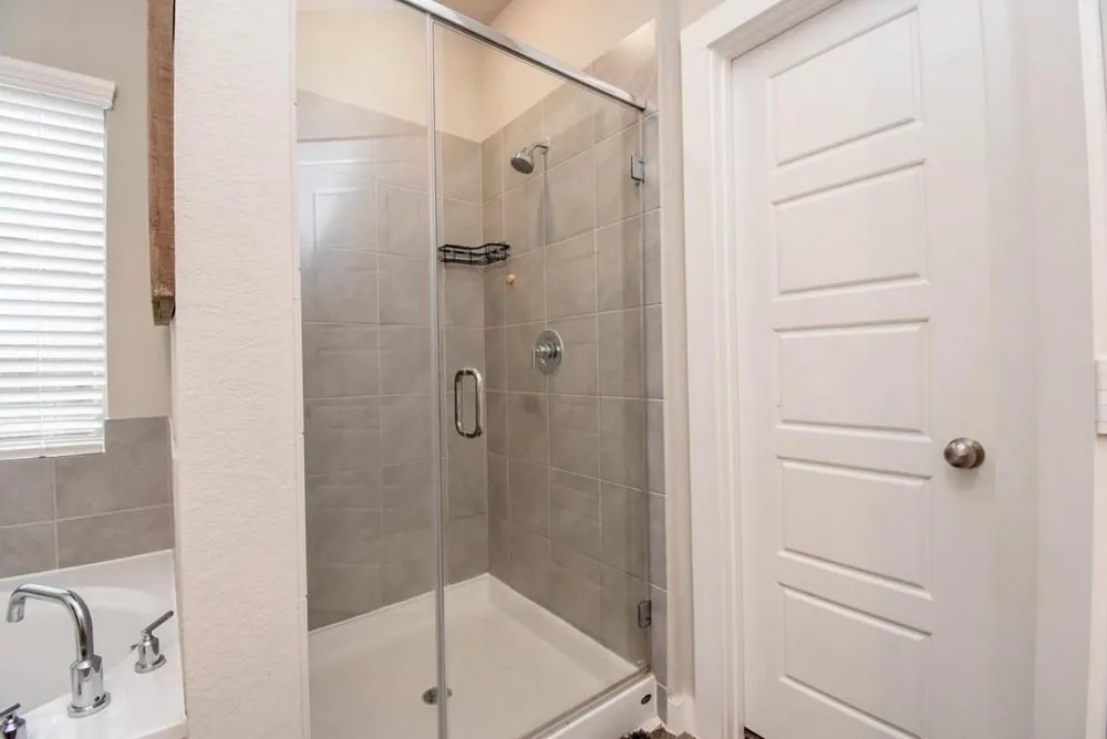 8435 Jetty Glen Drive Cypress, TX 77433