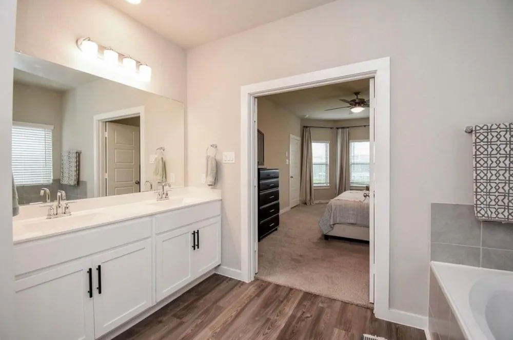 8435 Jetty Glen Drive Cypress, TX 77433