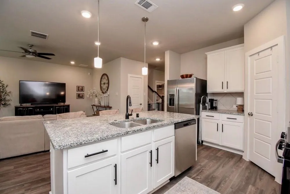 8435 Jetty Glen Drive Cypress, TX 77433