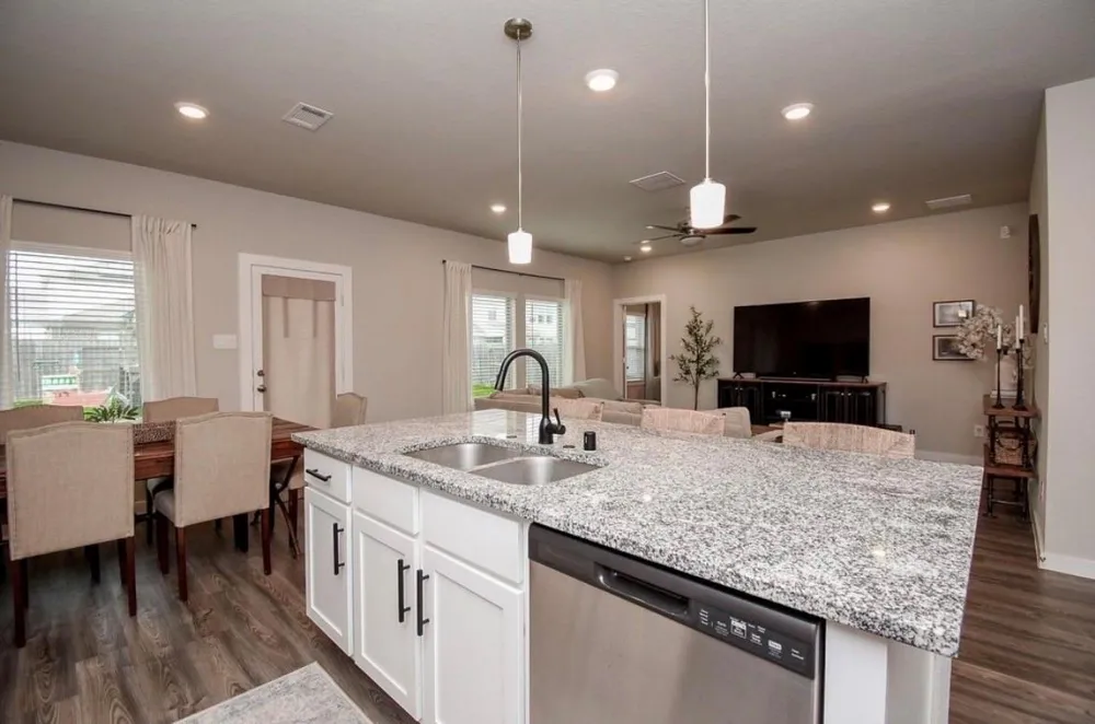 8435 Jetty Glen Drive Cypress, TX 77433