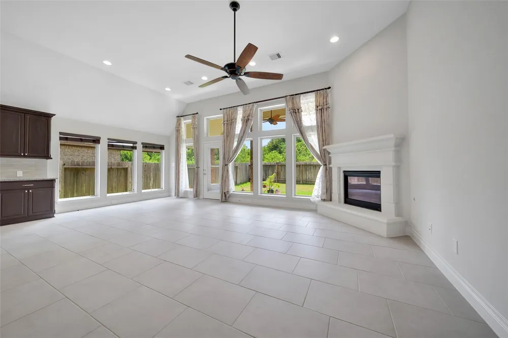 13314 Lazy River Lane Pearland, TX 77584