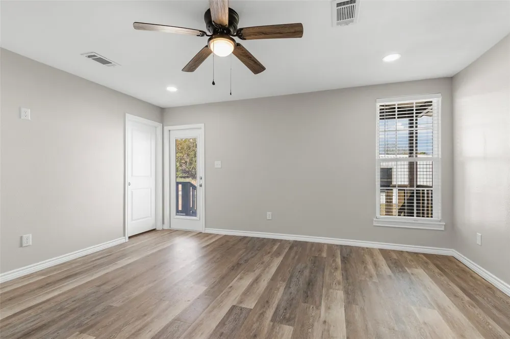 21113 Harrison Drive Bedias, TX 77831