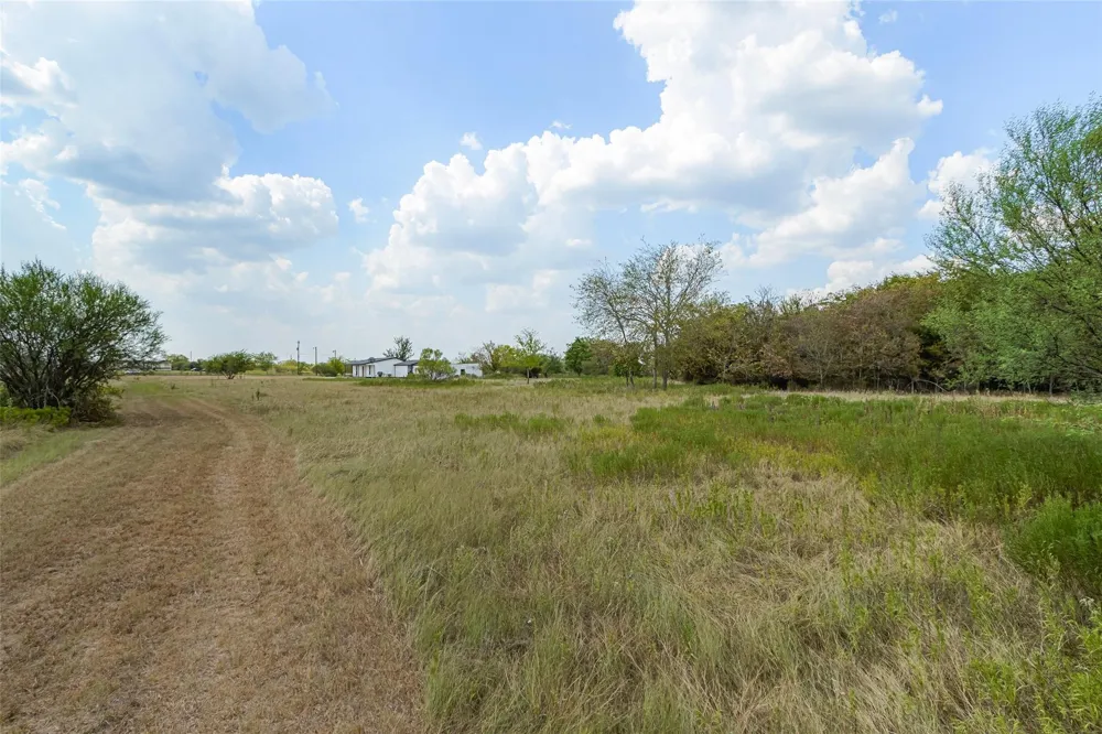 21113 Harrison Drive Bedias, TX 77831