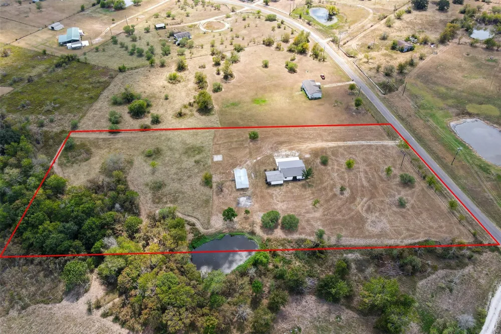 21113 Harrison Drive Bedias, TX 77831