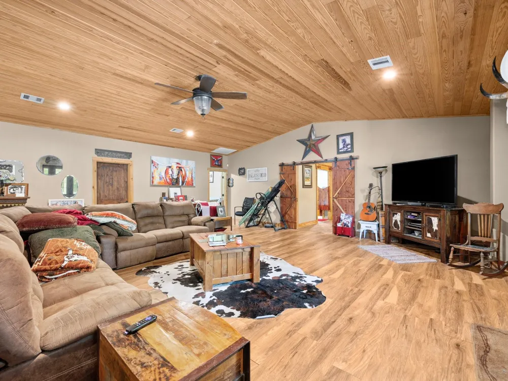 9187 Fm1486 P O Box 267 Road Richards, TX 77873