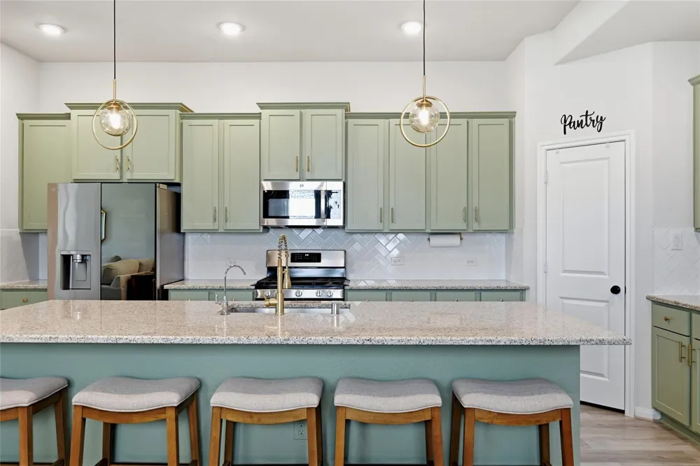 31327 Sellers Terrace Drive Hockley, TX 77447