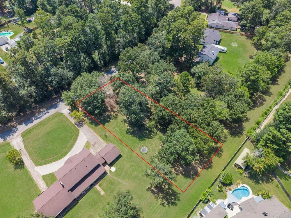 2223 Athens Drive New Caney, TX 77357