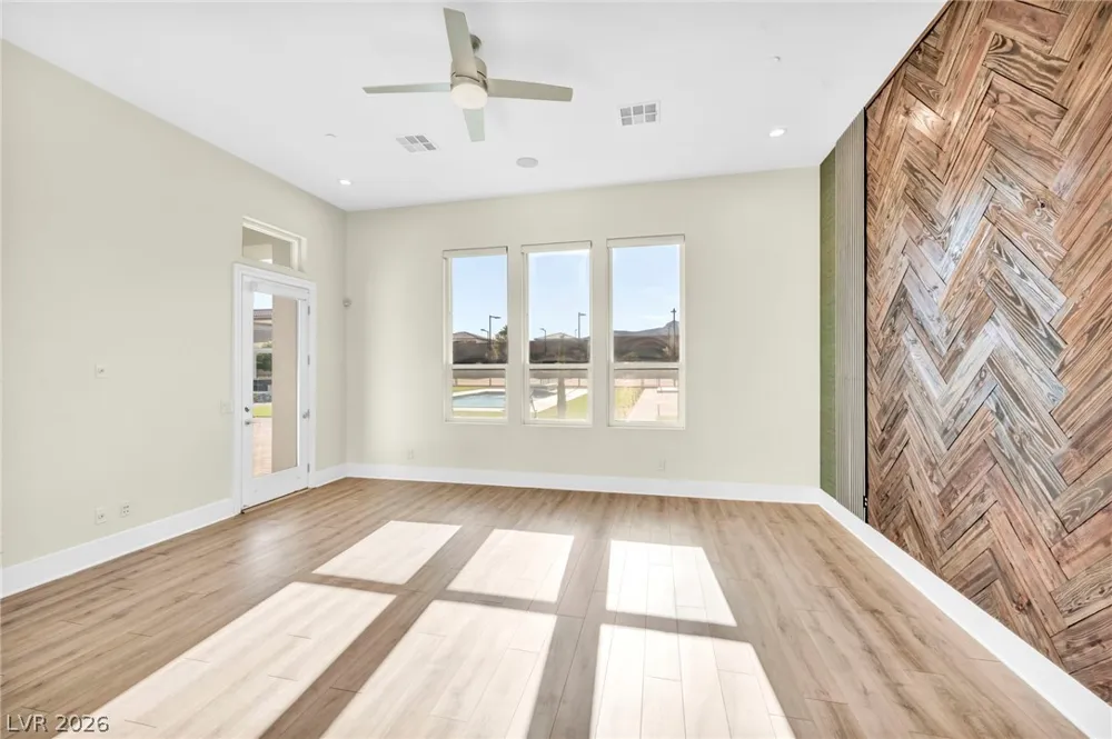 1121 Du Fort Hills Court Henderson, NV 89002
