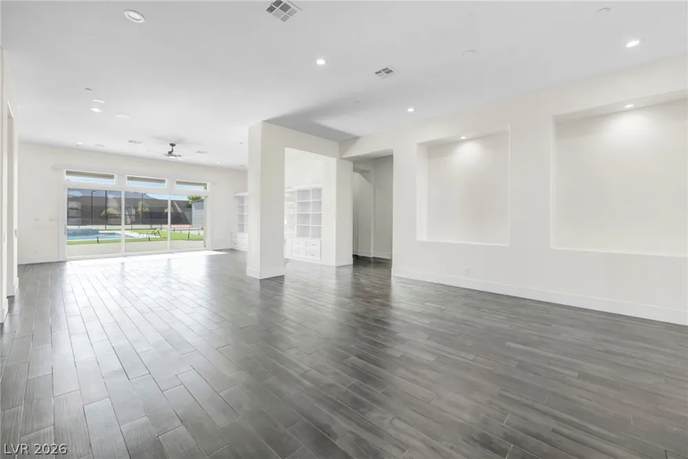 1121 Du Fort Hills Court Henderson, NV 89002