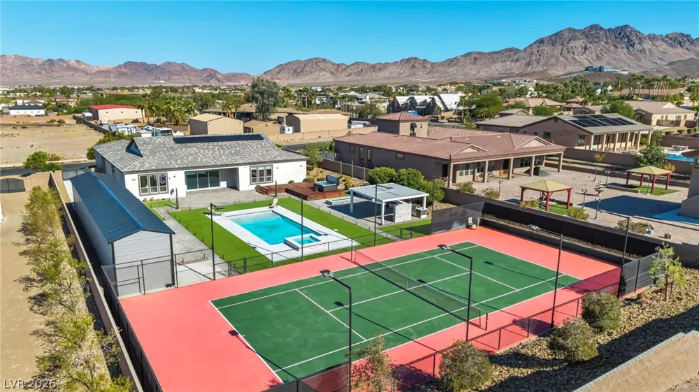 1121 Du Fort Hills Court Henderson, NV 89002