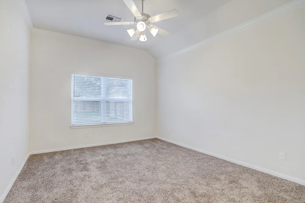 52 Hallmark Drive Conroe, TX 77304