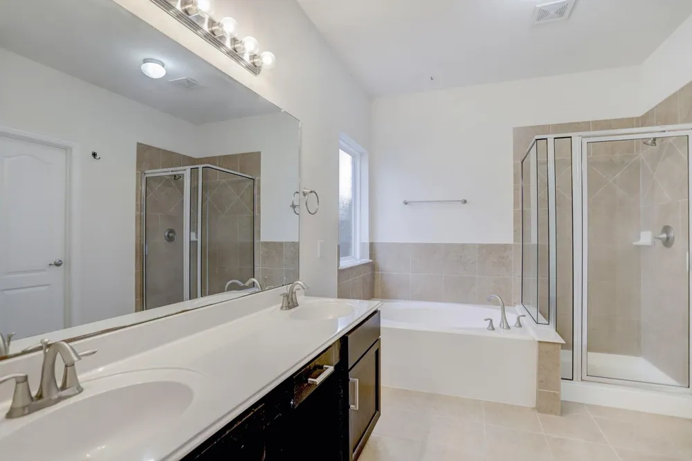 52 Hallmark Drive Conroe, TX 77304