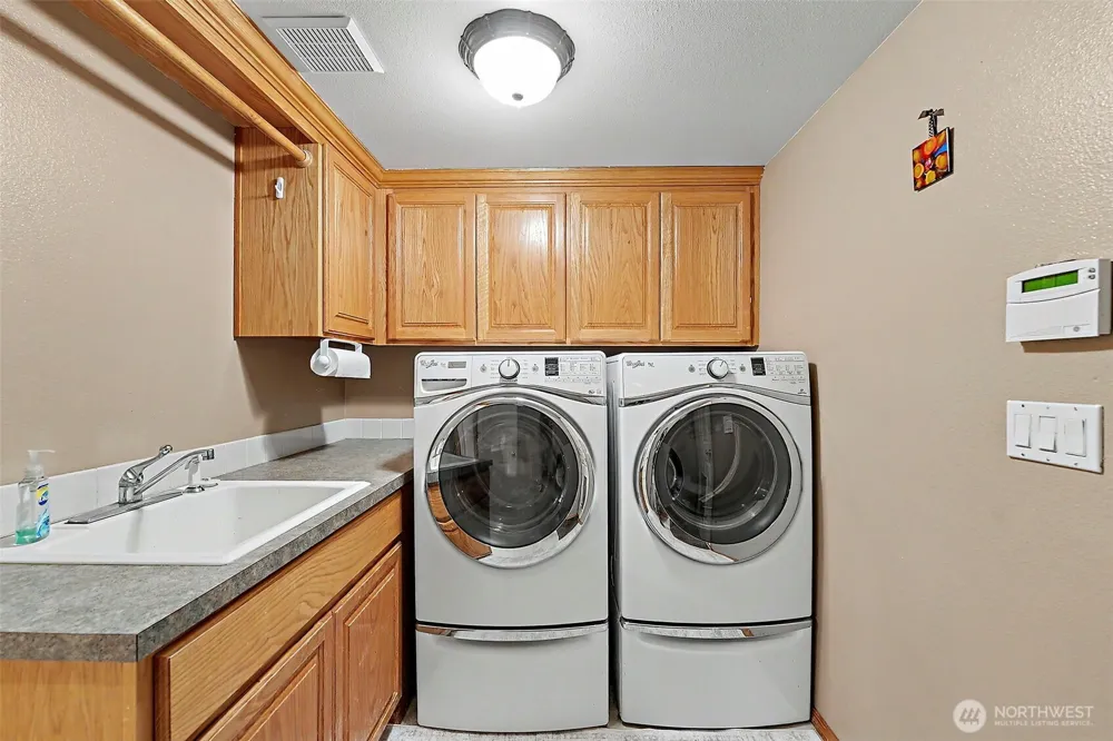 28018 112th Avenue E Graham, WA 98338
