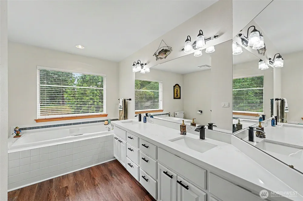 28018 112th Avenue E Graham, WA 98338