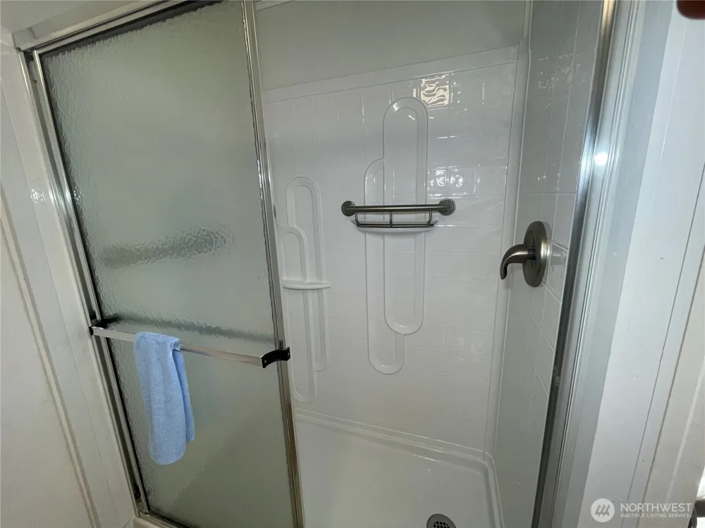 600 NE Lincoln Drive #8 Poulsbo, WA 98370