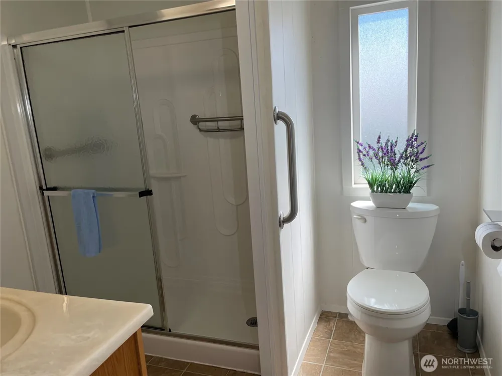 600 NE Lincoln Drive #8 Poulsbo, WA 98370