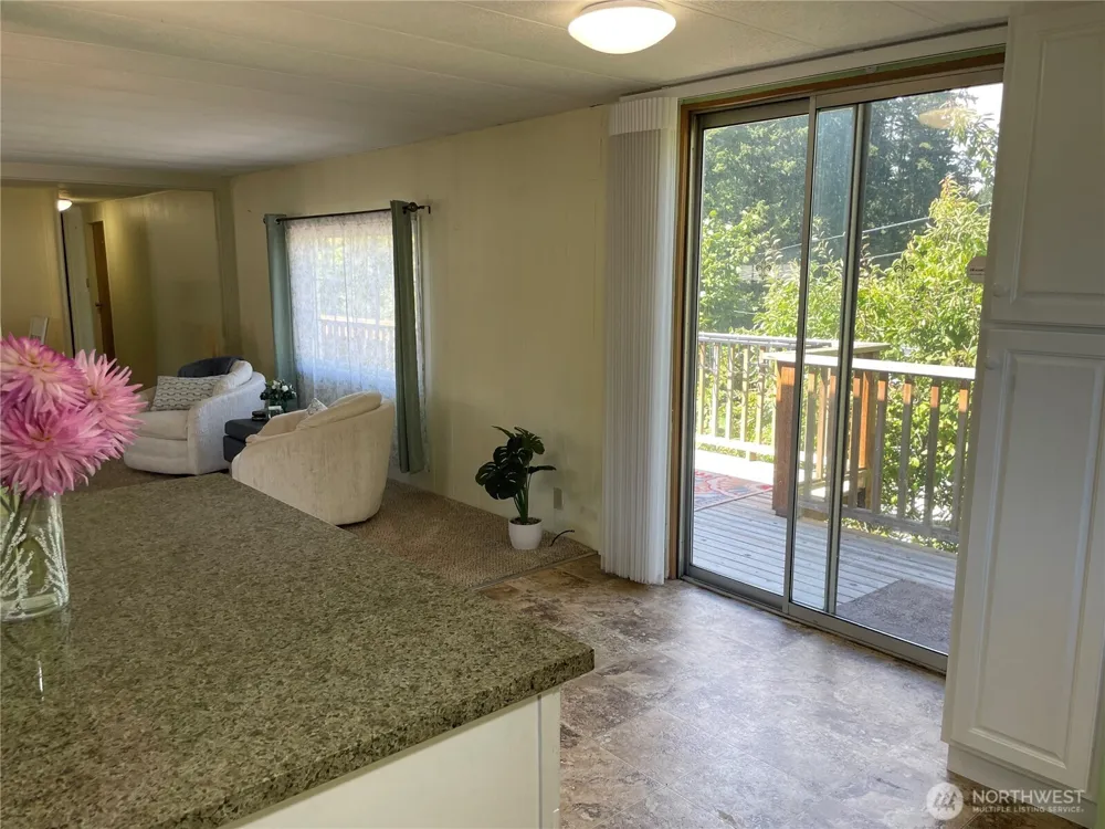 600 NE Lincoln Drive #8 Poulsbo, WA 98370