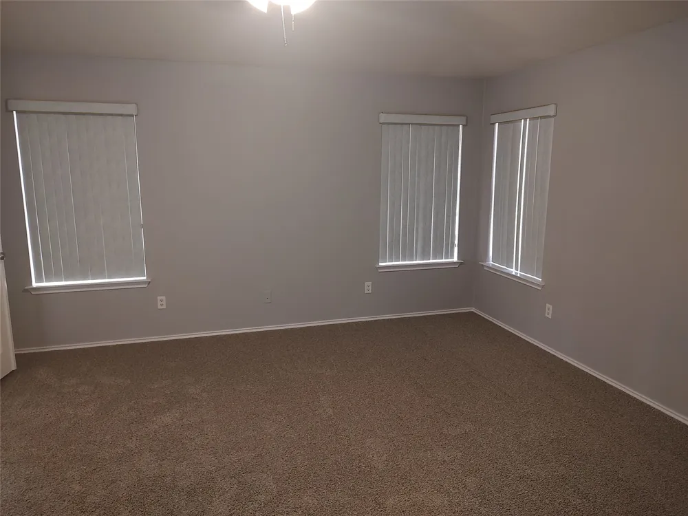 14425 Mowsbury Drive Austin, TX 78717