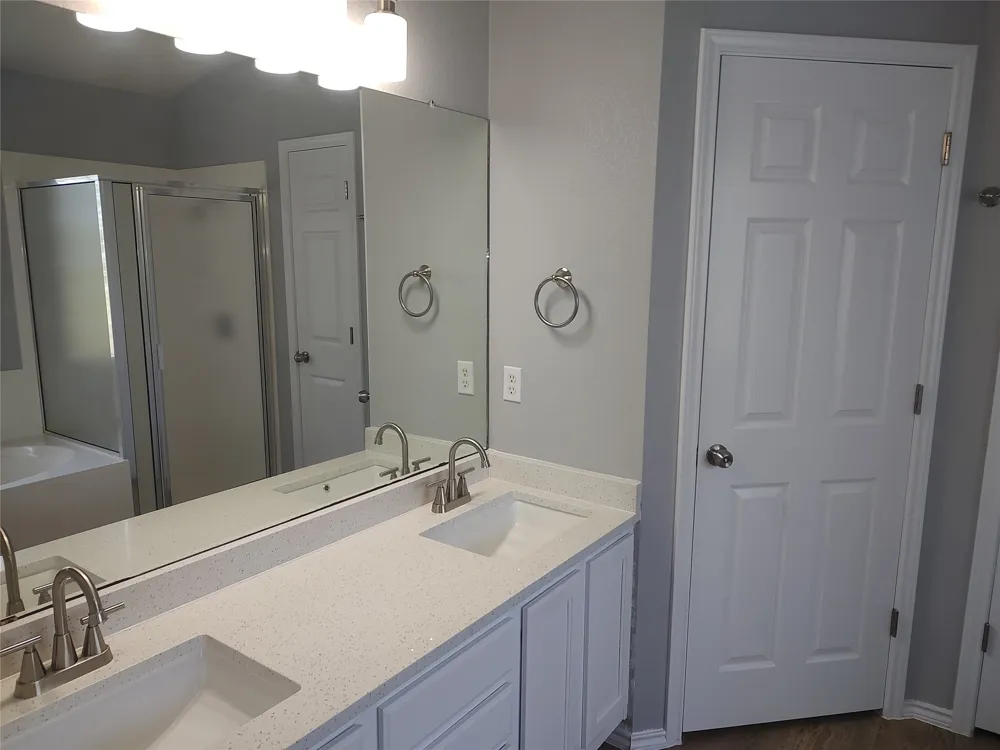 14425 Mowsbury Drive Austin, TX 78717