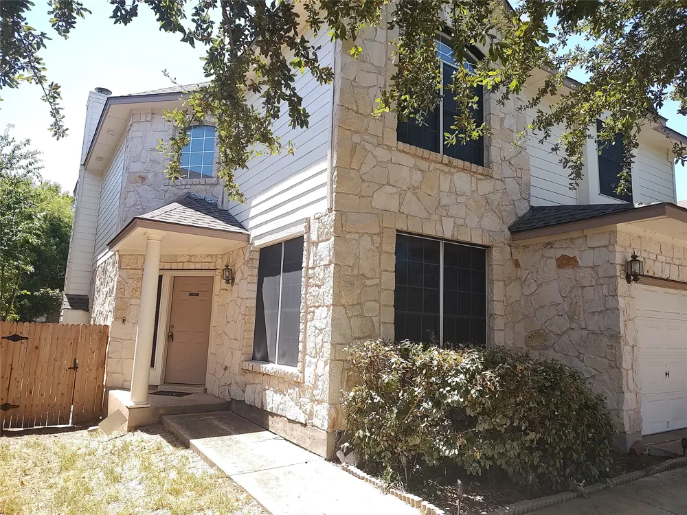 14425 Mowsbury Drive Austin, TX 78717