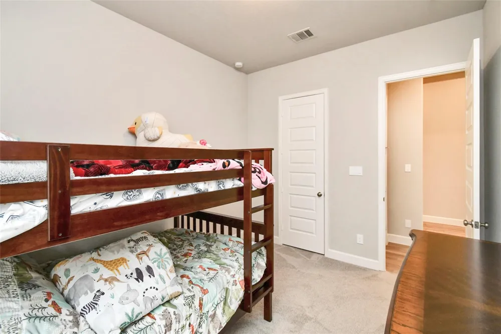 5042 Albany Shores Lane Fulshear, TX 77441