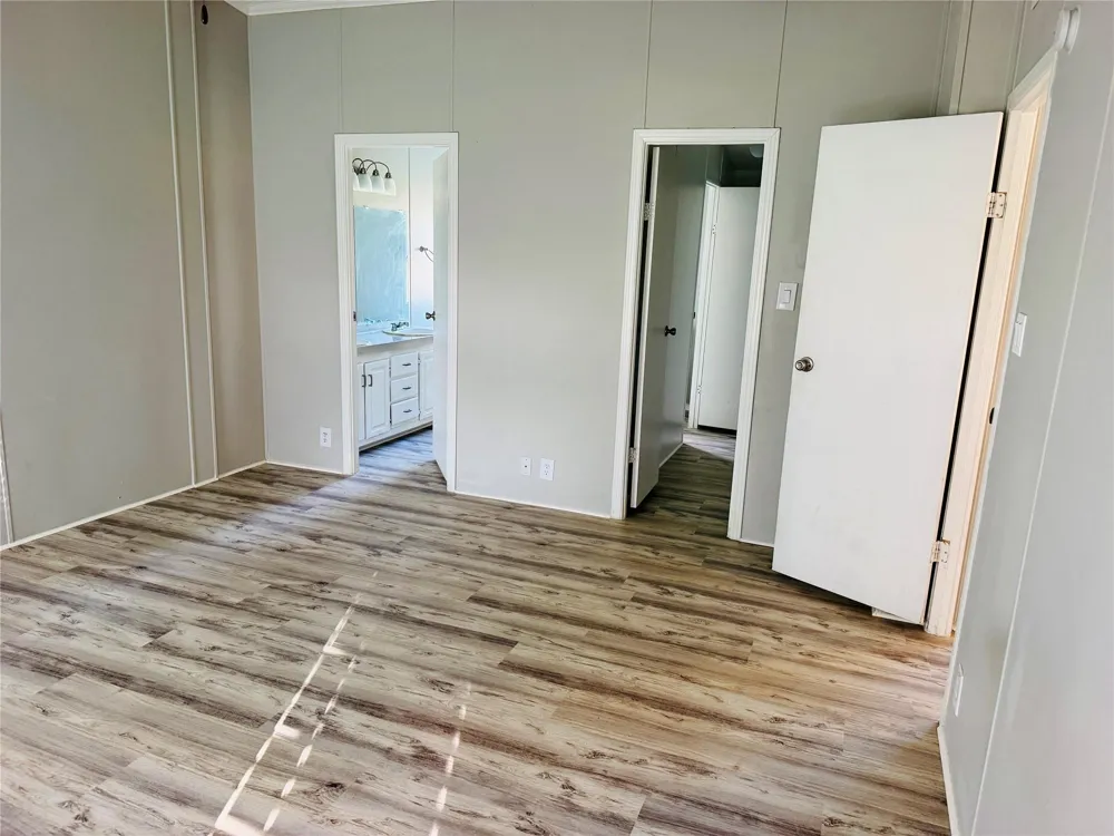7102 King St Street Manvel, TX 77578