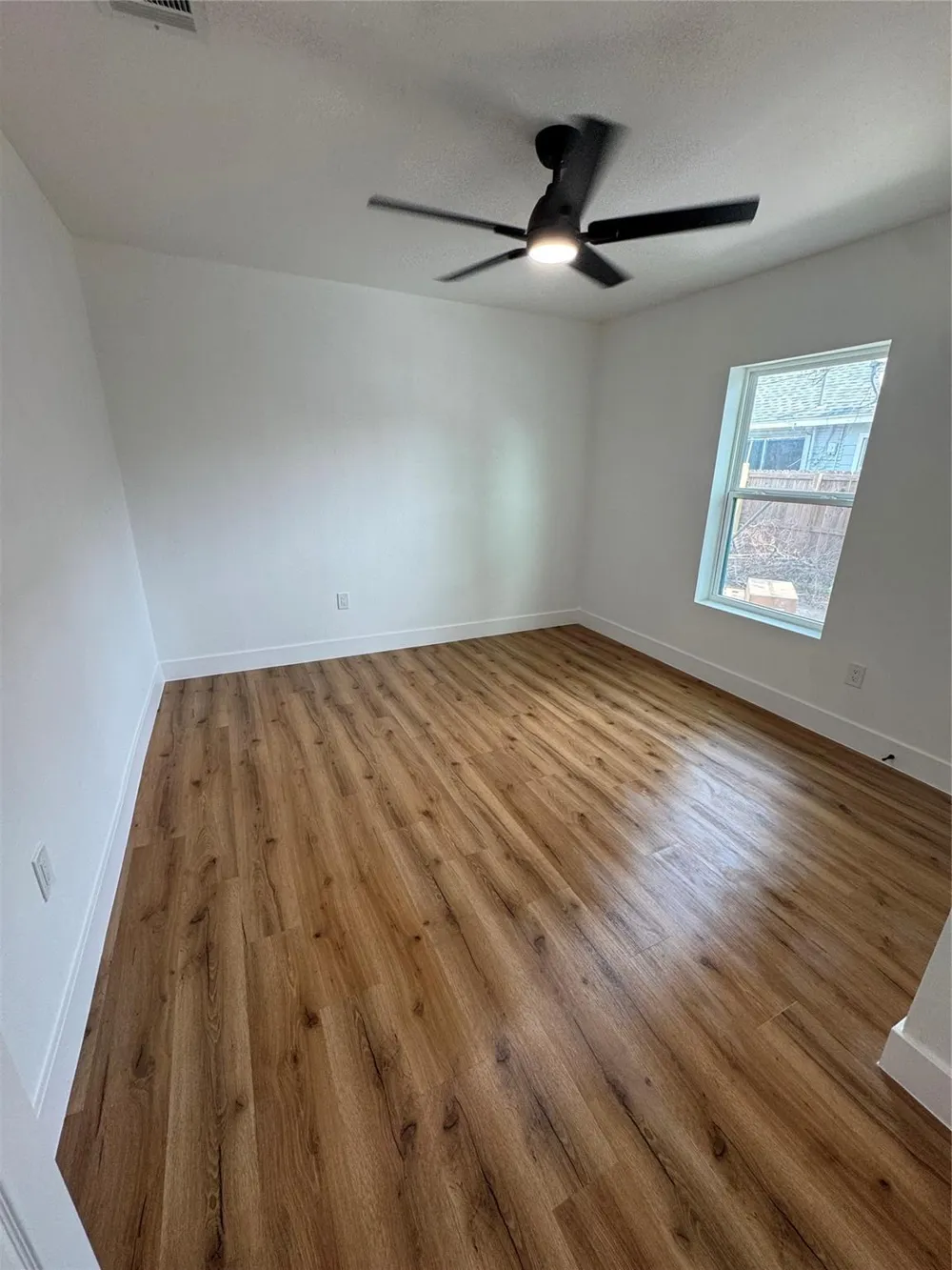4414 Orange Street Houston, TX 77020