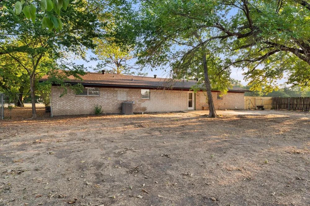 3400 Emhouse Road Corsicana, TX 75110
