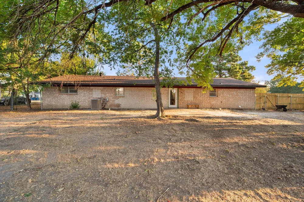 3400 Emhouse Road Corsicana, TX 75110