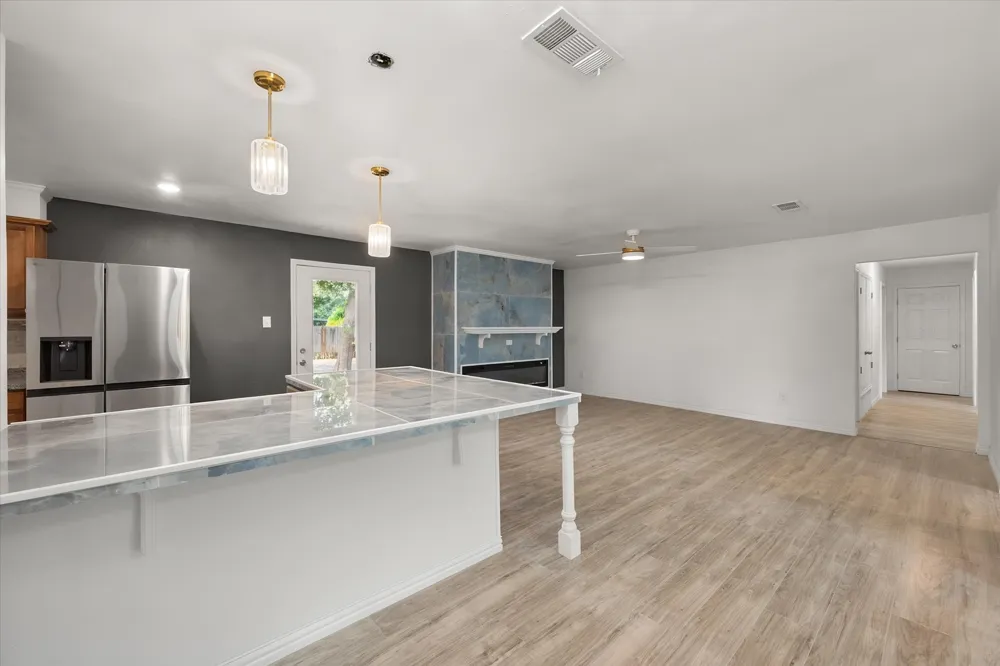 3400 Emhouse Road Corsicana, TX 75110