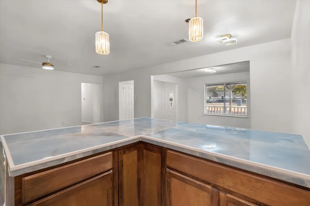 3400 Emhouse Road Corsicana, TX 75110