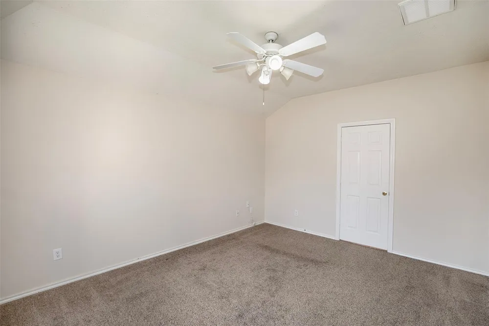 5008 Blanco Drive Pearland, TX 77584