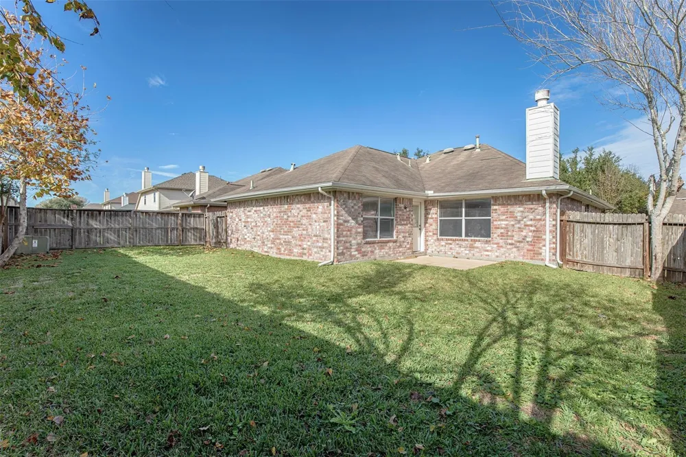 5008 Blanco Drive Pearland, TX 77584