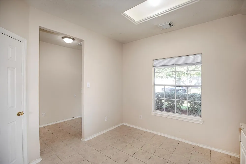 5008 Blanco Drive Pearland, TX 77584