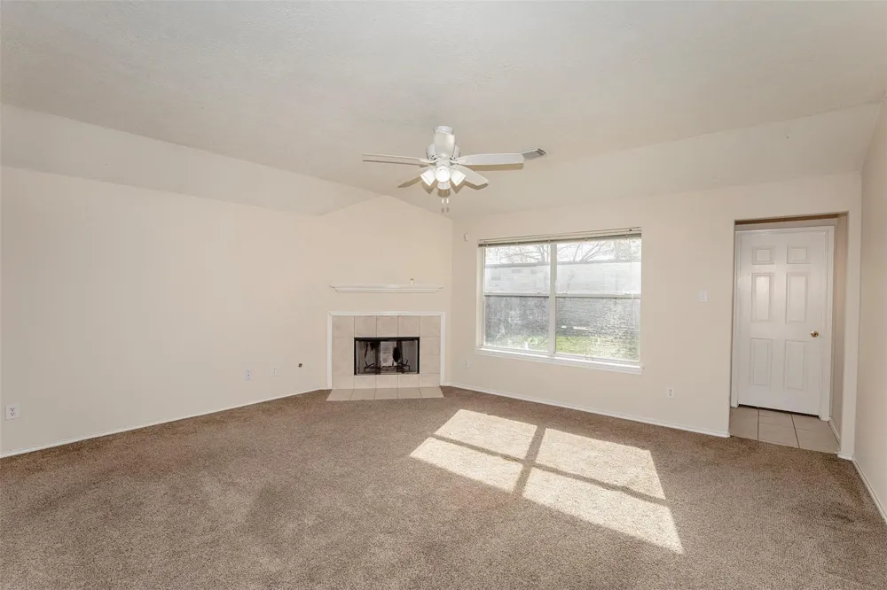 5008 Blanco Drive Pearland, TX 77584