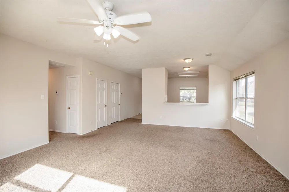 5008 Blanco Drive Pearland, TX 77584
