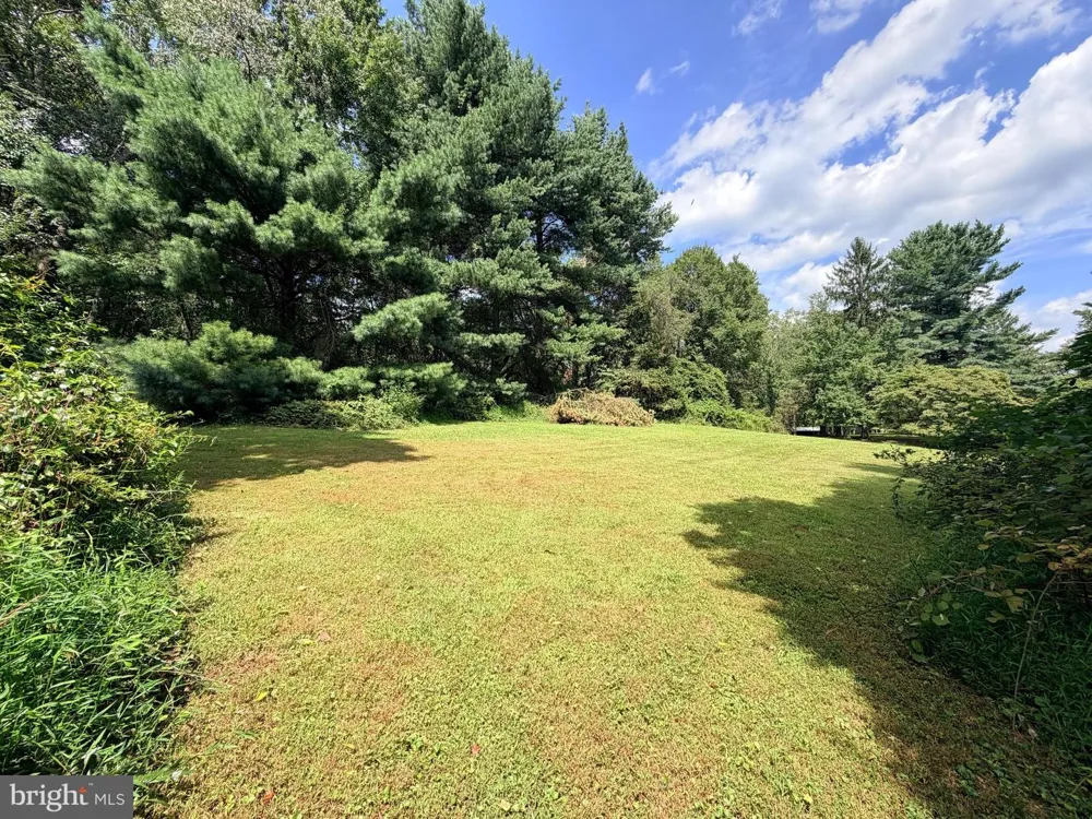 4392 ROUTE 97 Brookeville, MD 20833