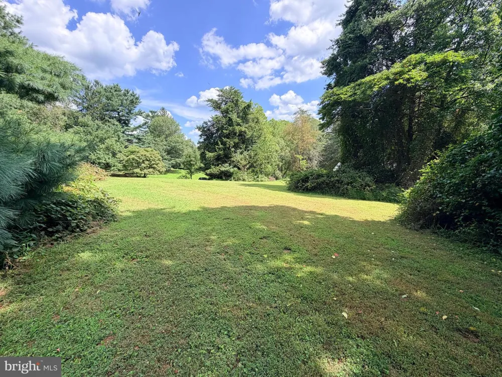 4392 ROUTE 97 Brookeville, MD 20833