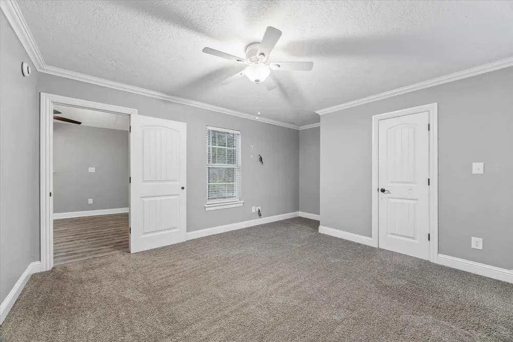 601 W Cleveland Street Baytown, TX 77520