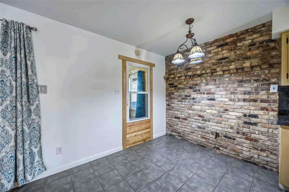 2506 Halbert Drive Pearland, TX 77581