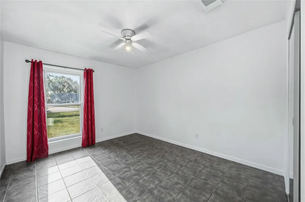 2506 Halbert Drive Pearland, TX 77581